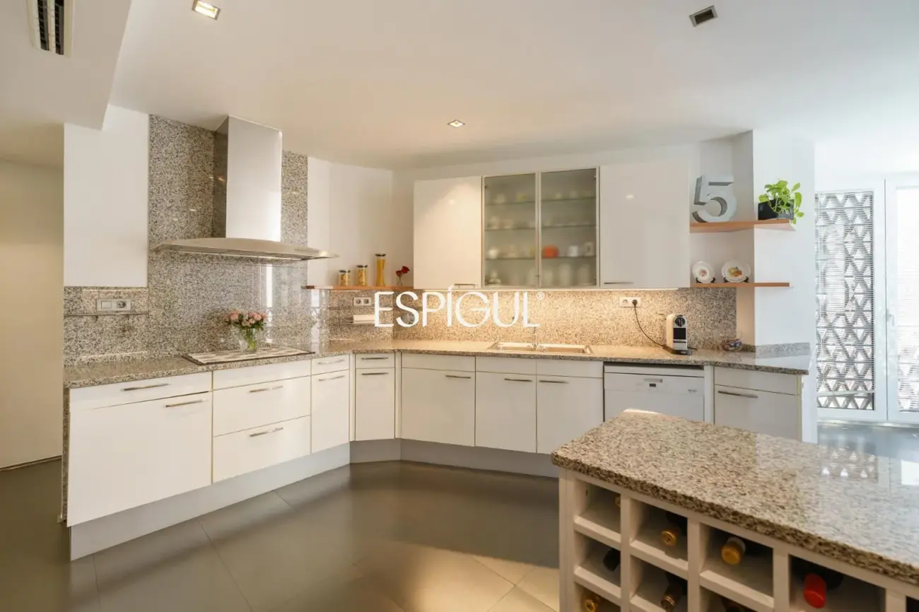 Сады Токио: Самое эксклюзивное и светлое убежище в Педральбесе