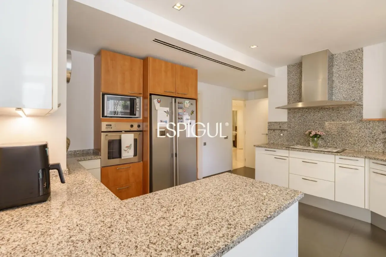 Сады Токио: Самое эксклюзивное и светлое убежище в Педральбесе