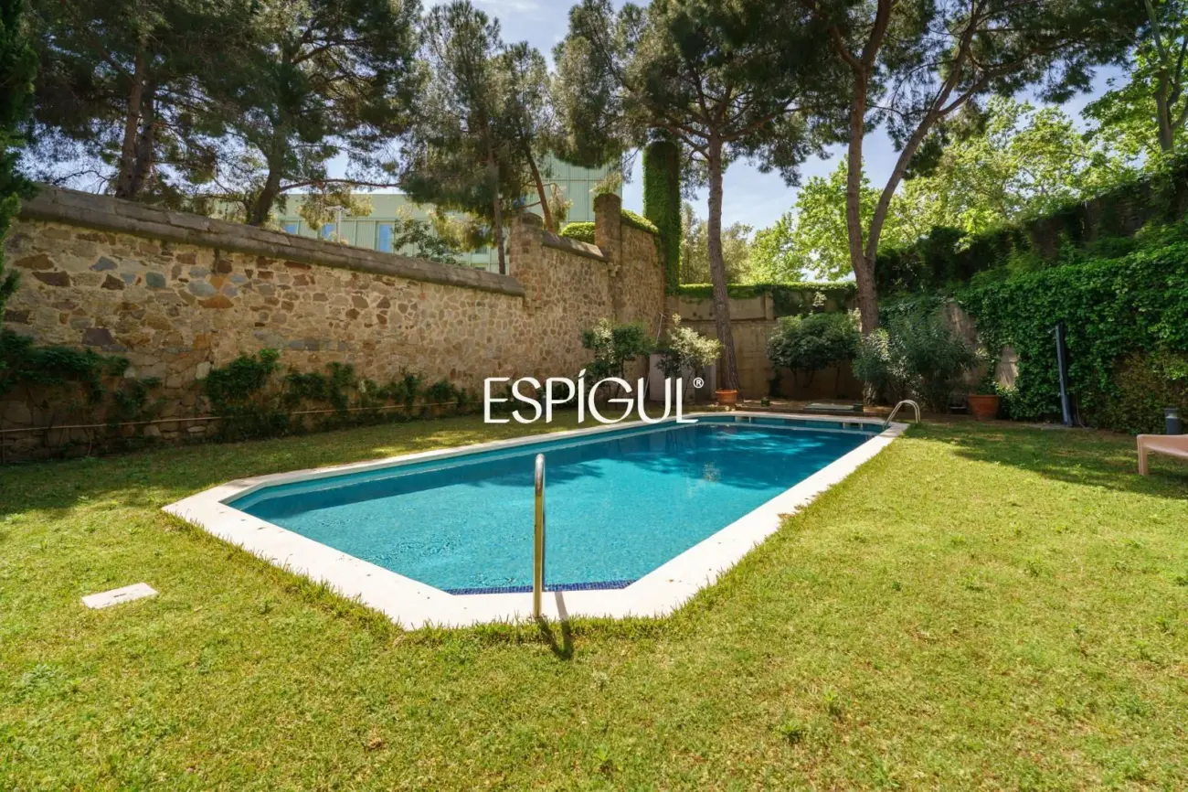 Сады Токио: Самое эксклюзивное и светлое убежище в Педральбесе