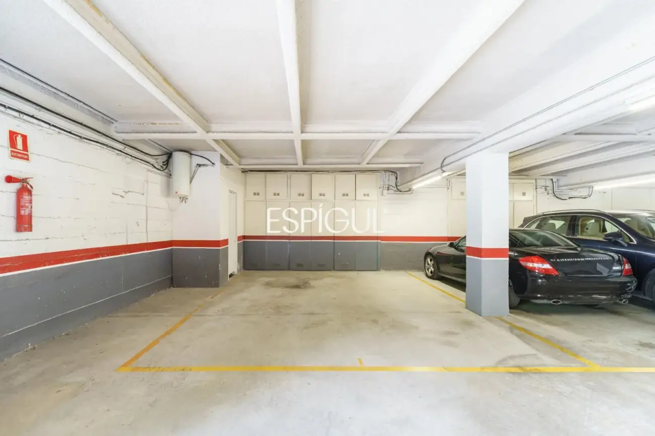 Résidence d&rsquo;exception à Pedralbes : architecture radiale et intimité absolue