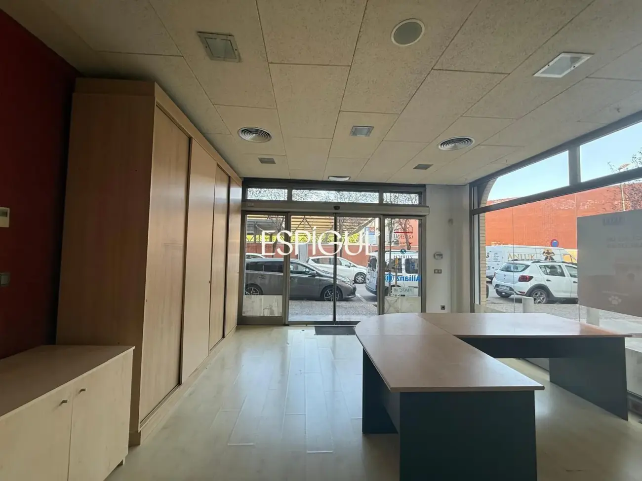 Помещение на продажу в Жироне