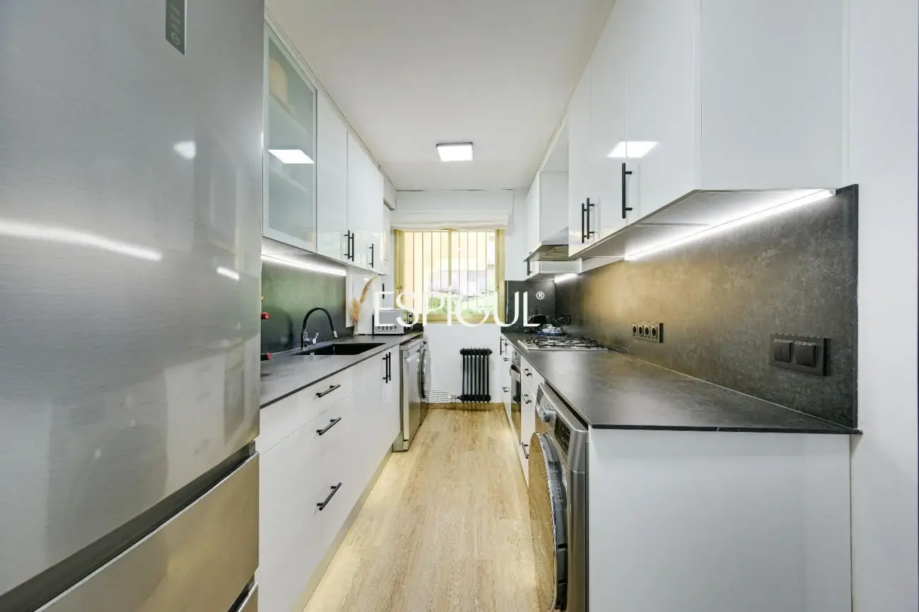 Piso con vistas al mar en S´Agaro