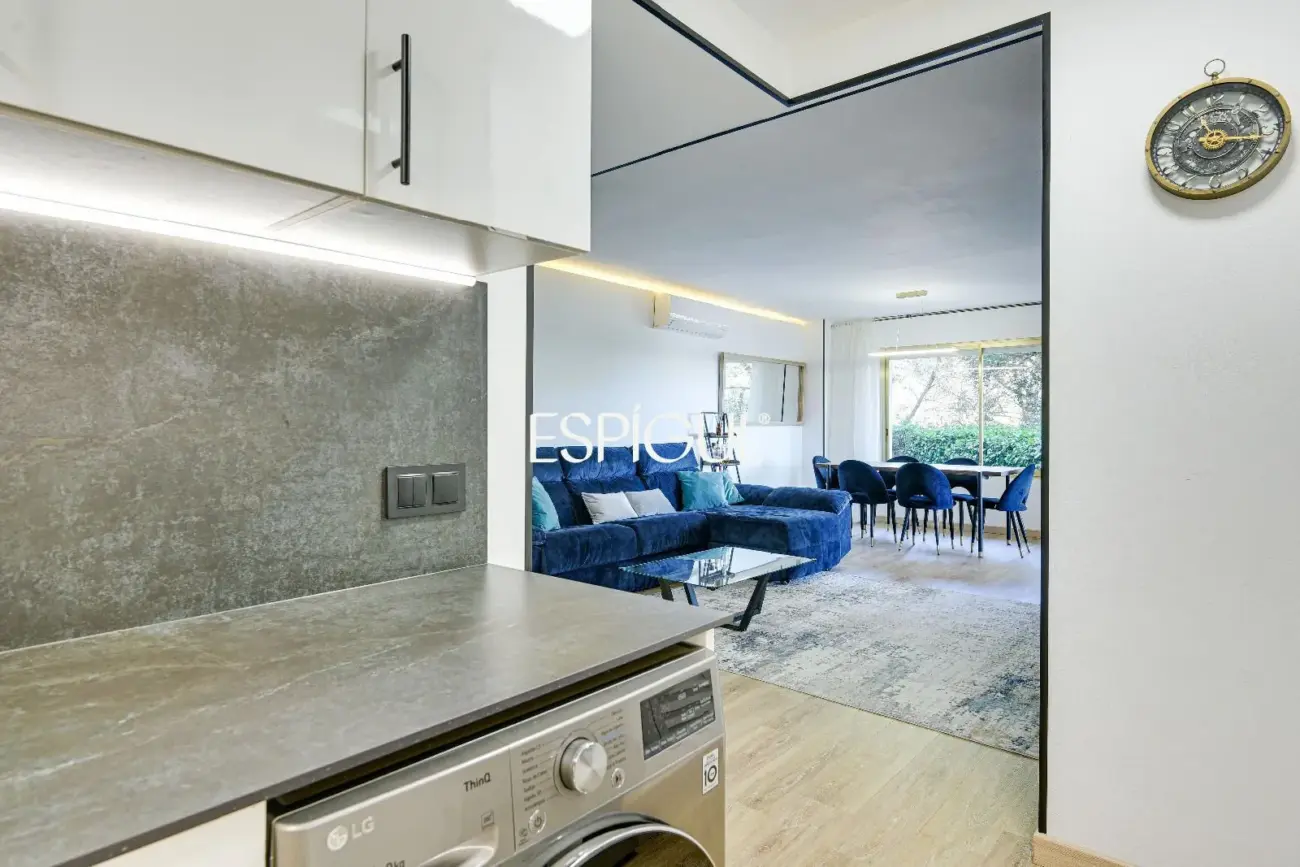 Piso con vistas al mar en S´Agaro