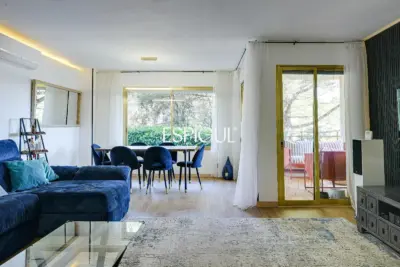 Piso con vistas al mar en S´Agaro