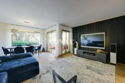 Piso con vistas al mar en S´Agaro