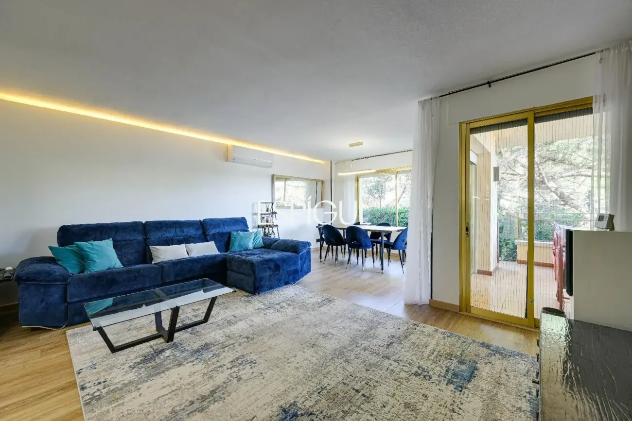 Piso con vistas al mar en S´Agaro