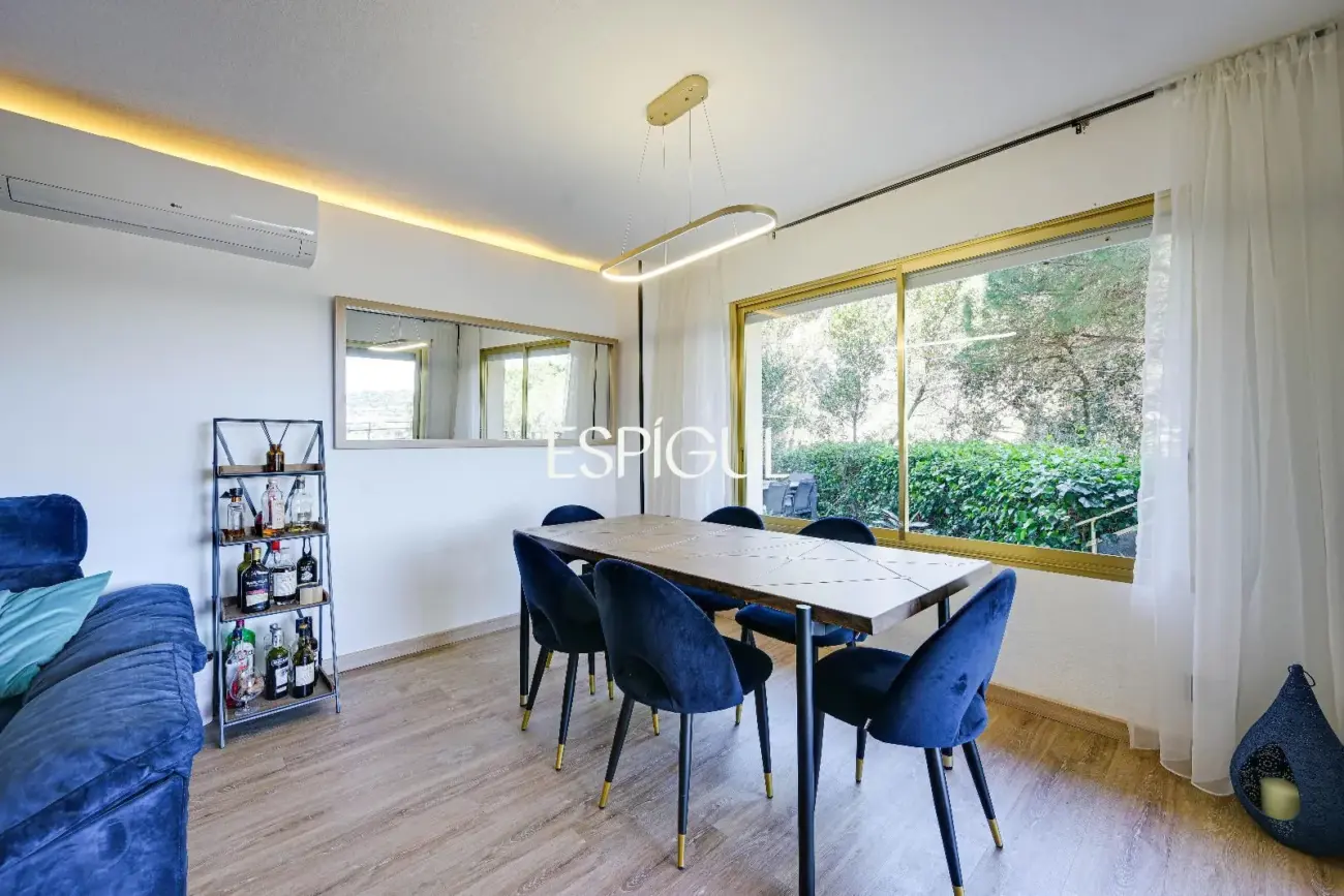 Piso con vistas al mar en S´Agaro