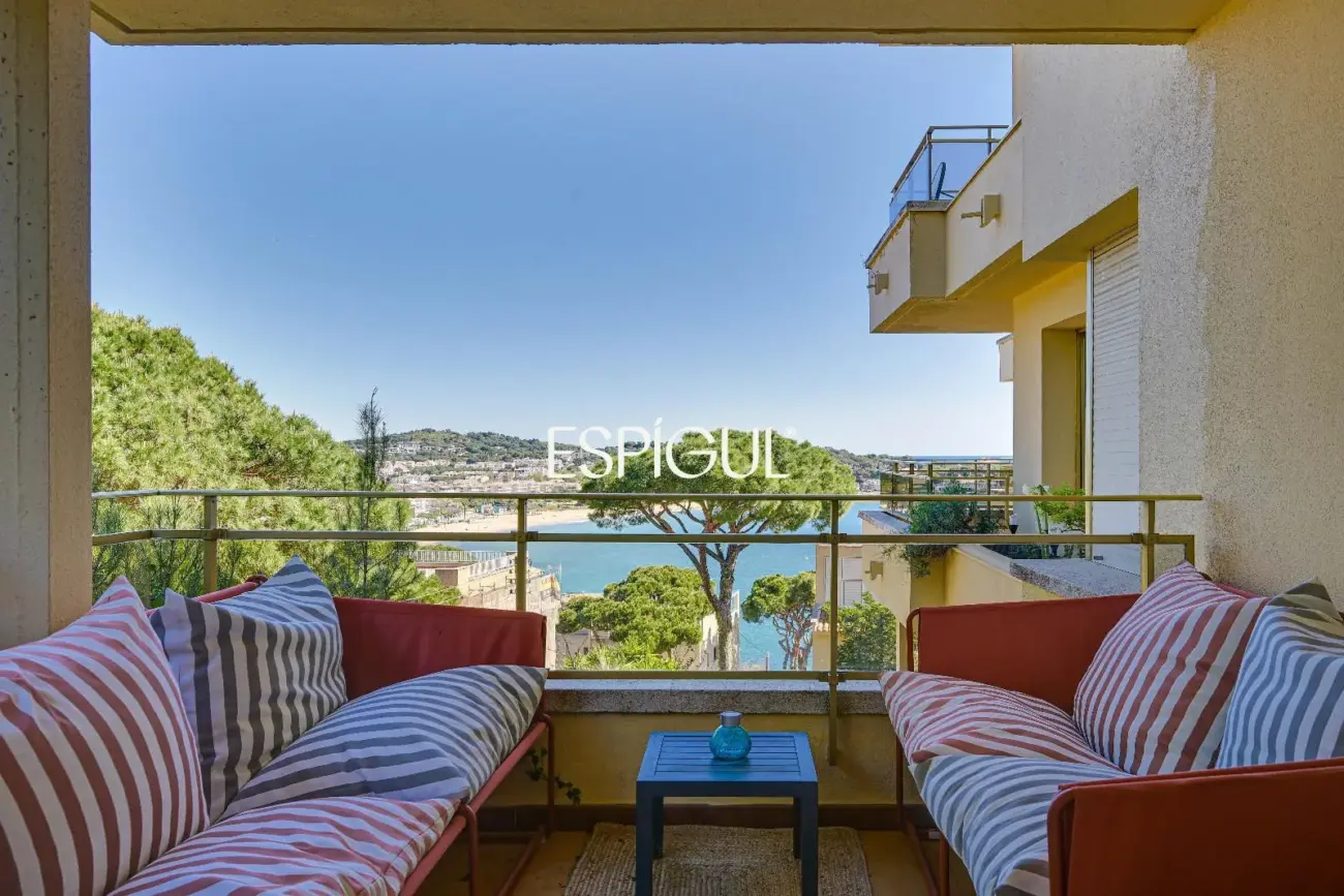 Piso con vistas al mar en S´Agaro