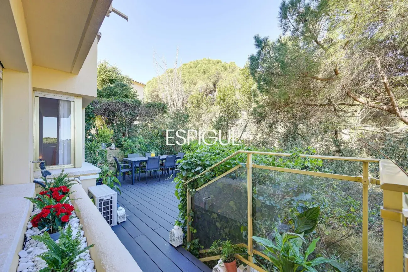 Piso con vistas al mar en S´Agaro