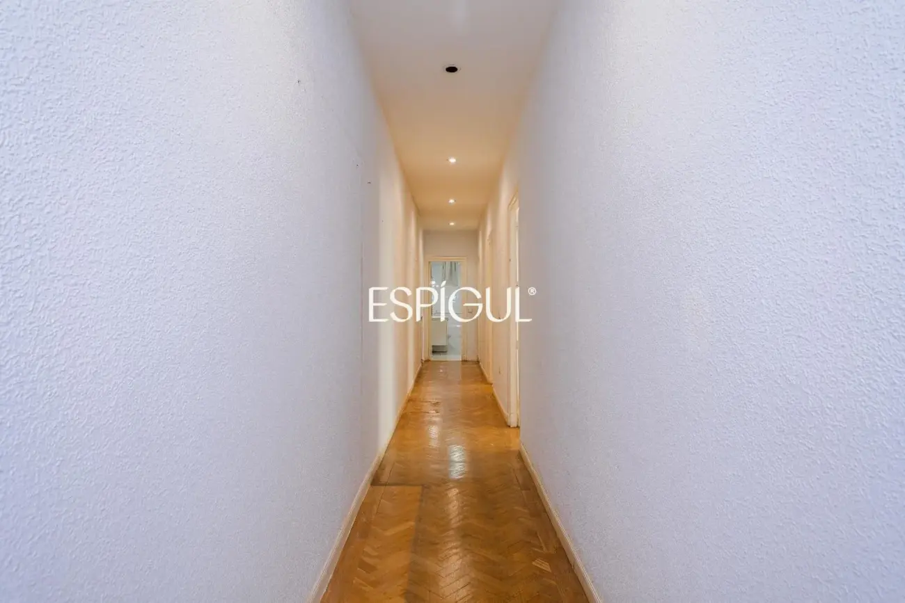 Piso en venta a reformar en Núñez de Balboa