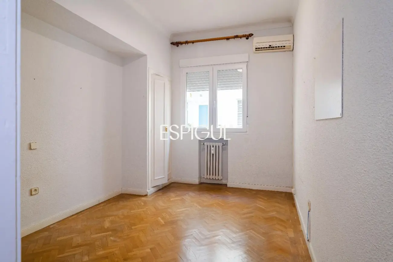 Piso en venta a reformar en Núñez de Balboa