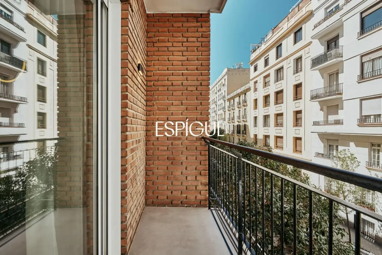 Меблированная квартира на продажу в районе Листа