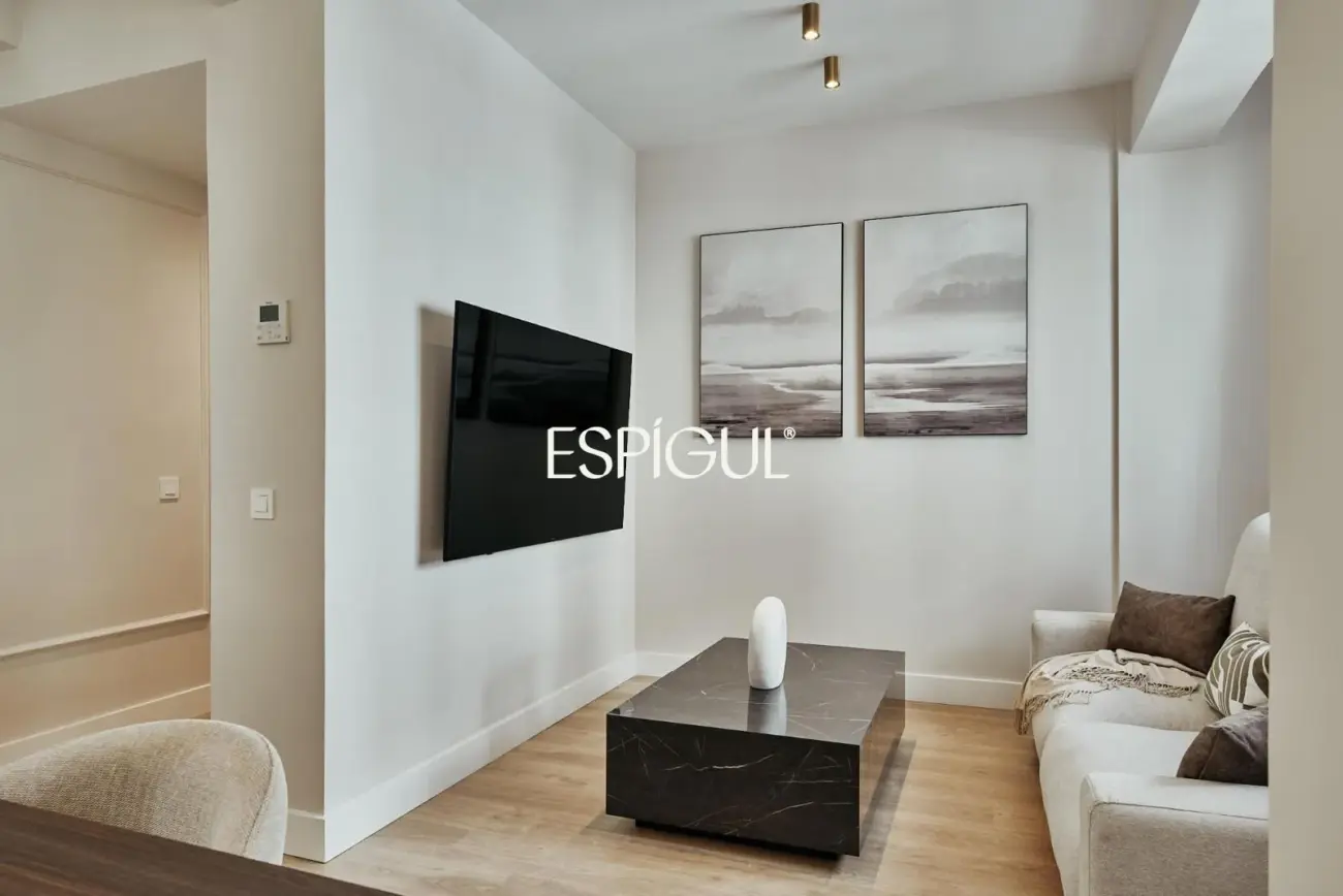 Меблированная квартира на продажу в районе Листа