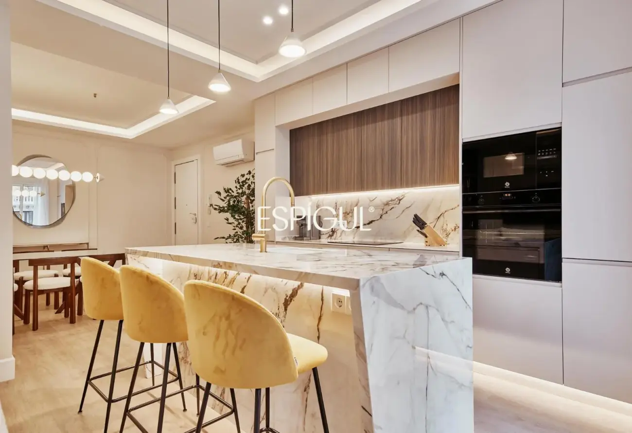 Apartment for sale with parking space and storage room included in the price in Goya