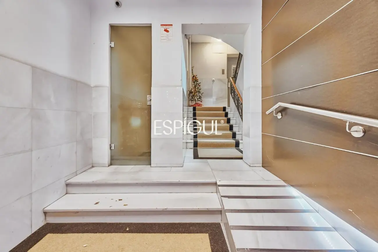 Apartment for sale with parking space and storage room included in the price in Goya