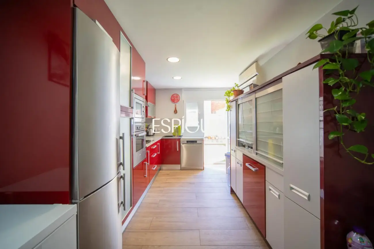 Appartement à vendre avec terrasse à Santa Eugènia