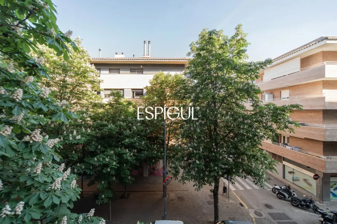 Pis en venda al cor de la Devesa de Girona
