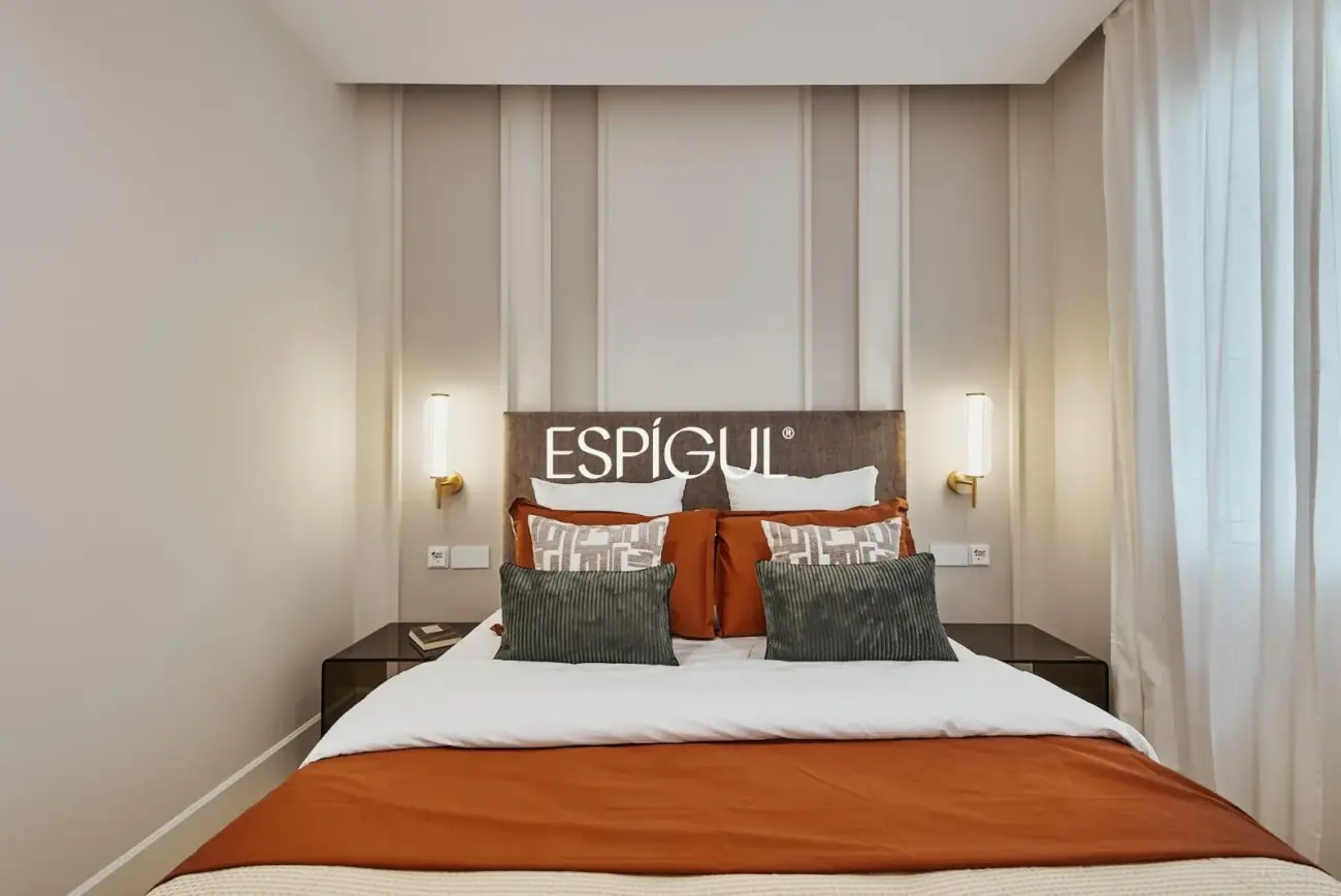 Apartment for sale in a classic building in Barrio Salamanca