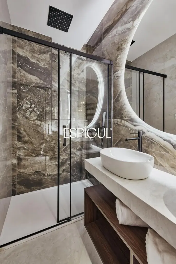 Apartment for sale in a classic building in Barrio Salamanca