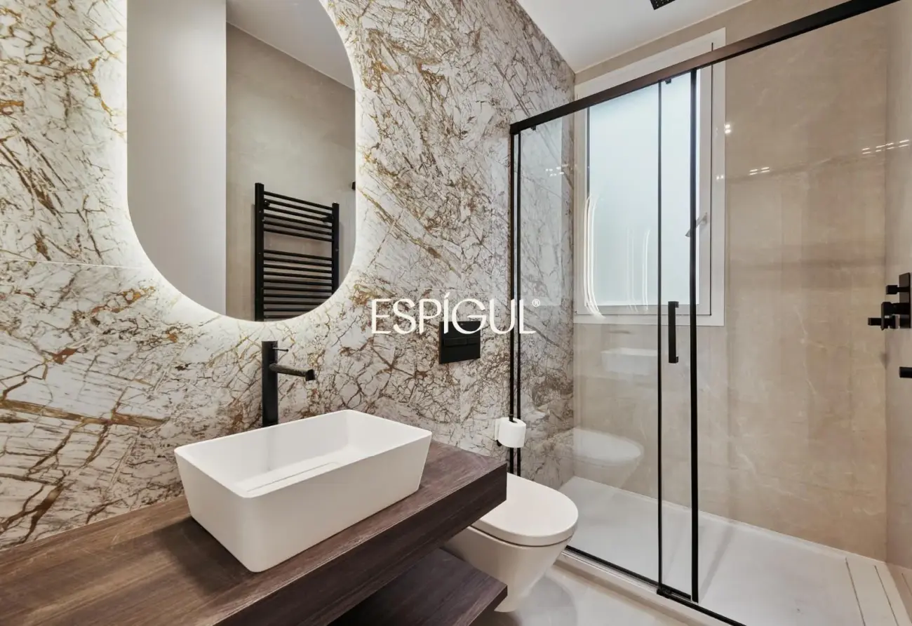 Apartment for sale on Príncipe Vergara. Ready