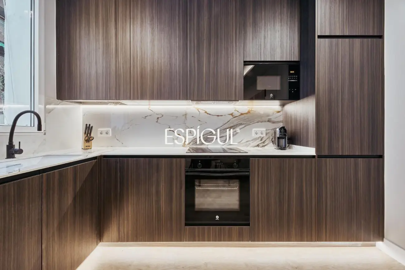 Apartment for sale on Príncipe Vergara. Ready