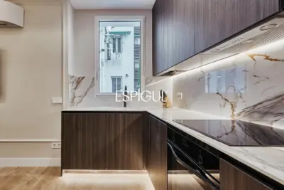 Apartment for sale on Príncipe Vergara. Ready