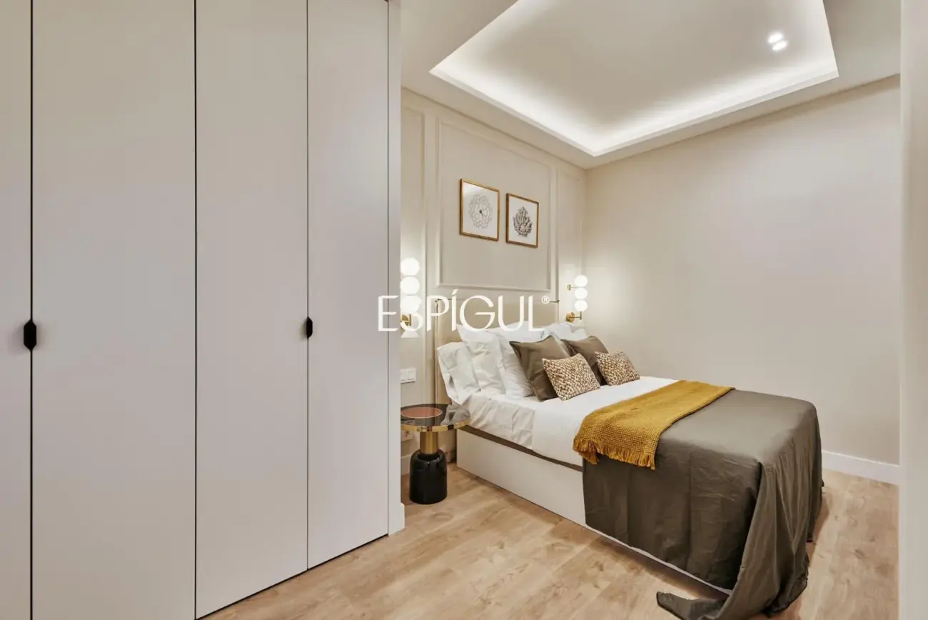 Apartment for sale on Príncipe Vergara. Ready