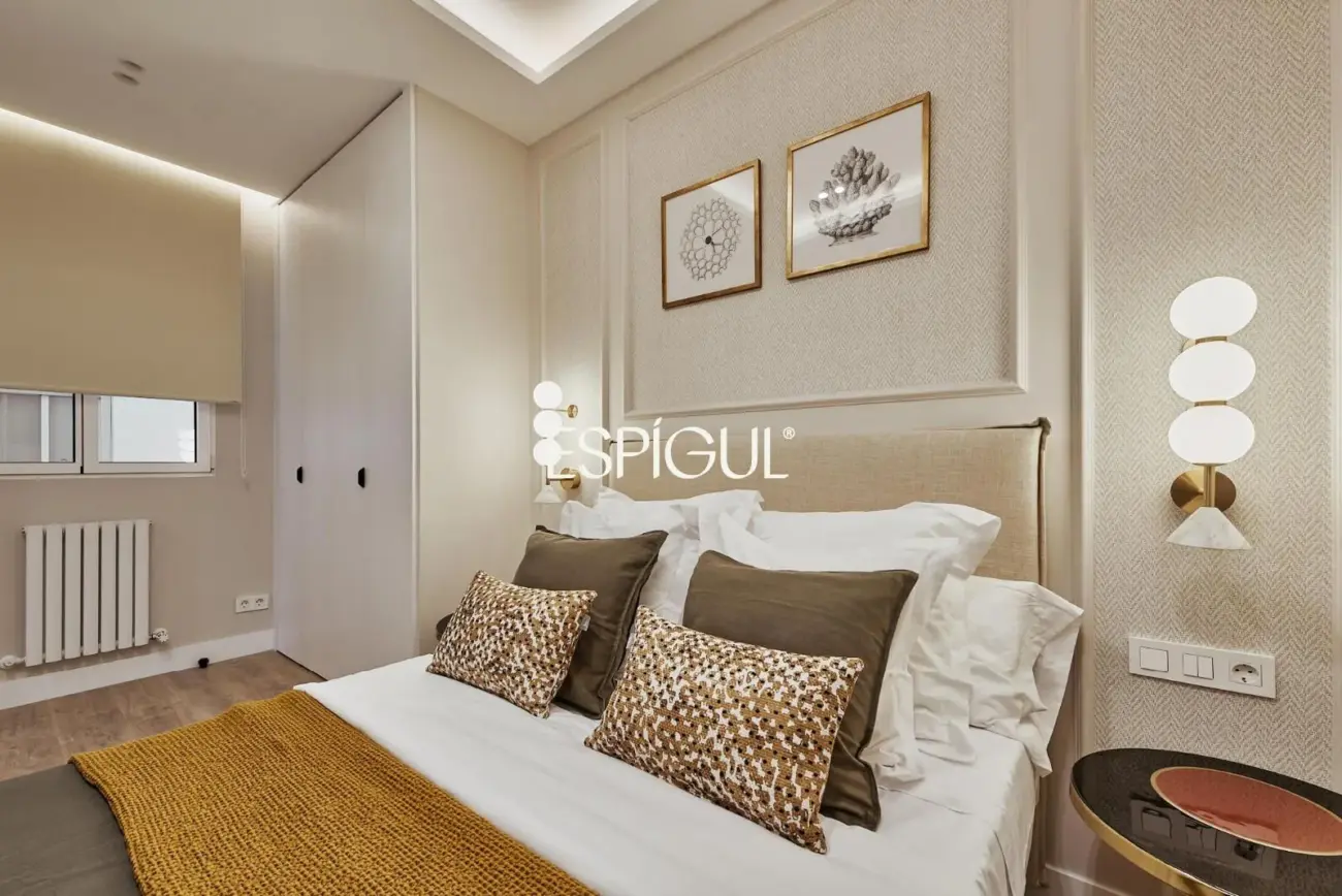 Apartment for sale on Príncipe Vergara. Ready