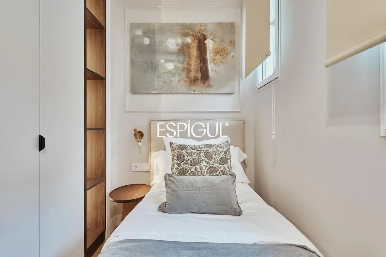 Apartment for sale on Príncipe Vergara. Ready