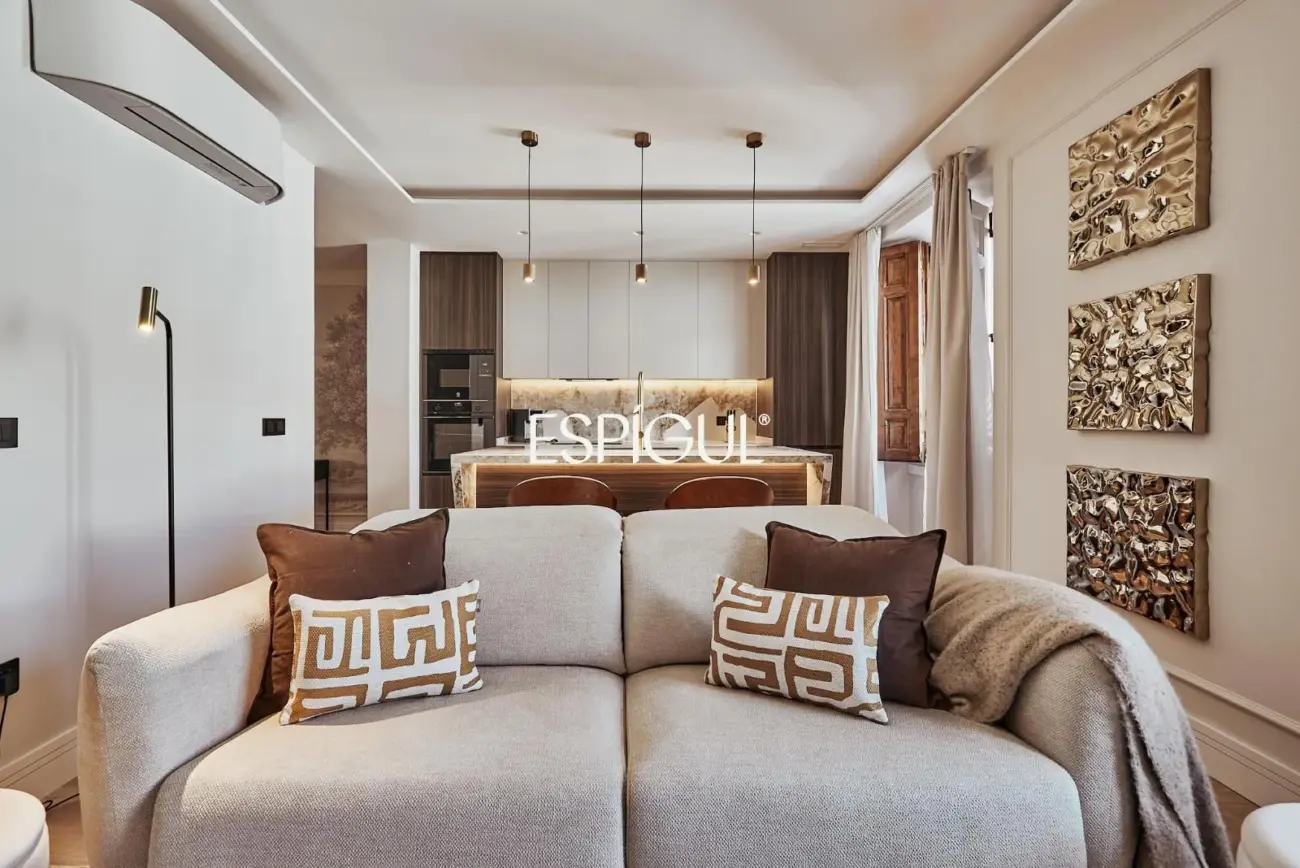 Piso en venta exterior en finca clásica, Centro