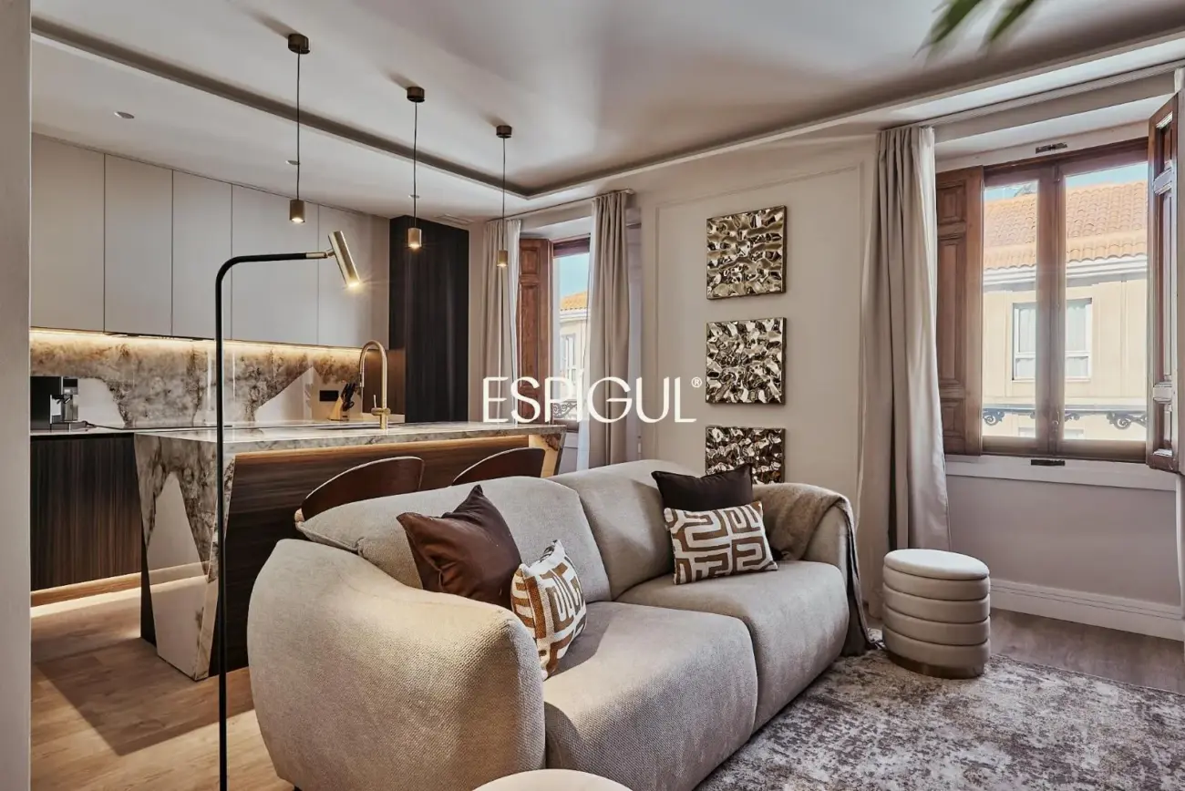 Piso en venta exterior en finca clásica, Centro