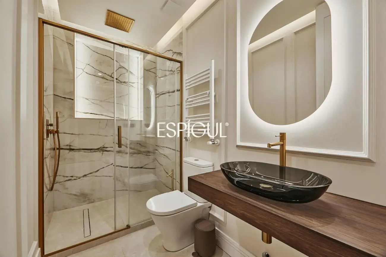 Piso en venta exterior en finca clásica, Centro