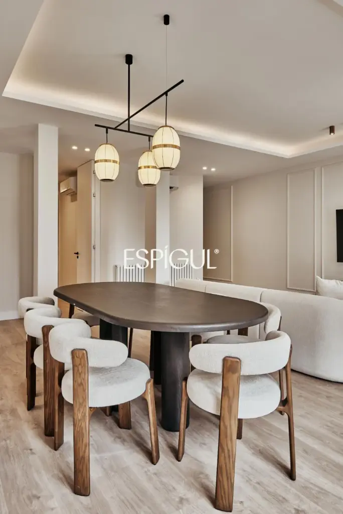 Отремонтированная внешняя квартира с террасой на продажу в Гойе, район Саламанка