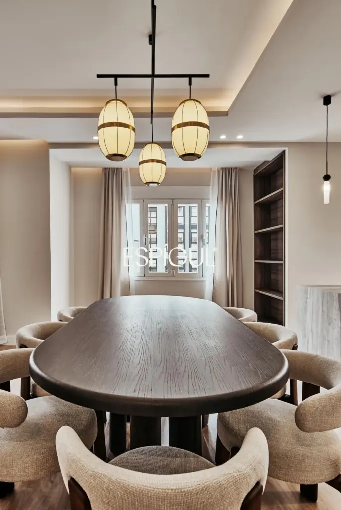 Отремонтированная внешняя квартира с террасой на продажу в Гойе, район Саламанка