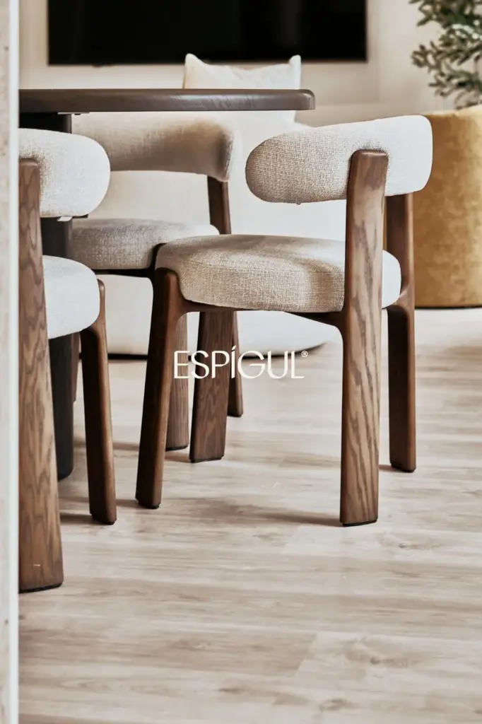 Отремонтированная внешняя квартира с террасой на продажу в Гойе, район Саламанка