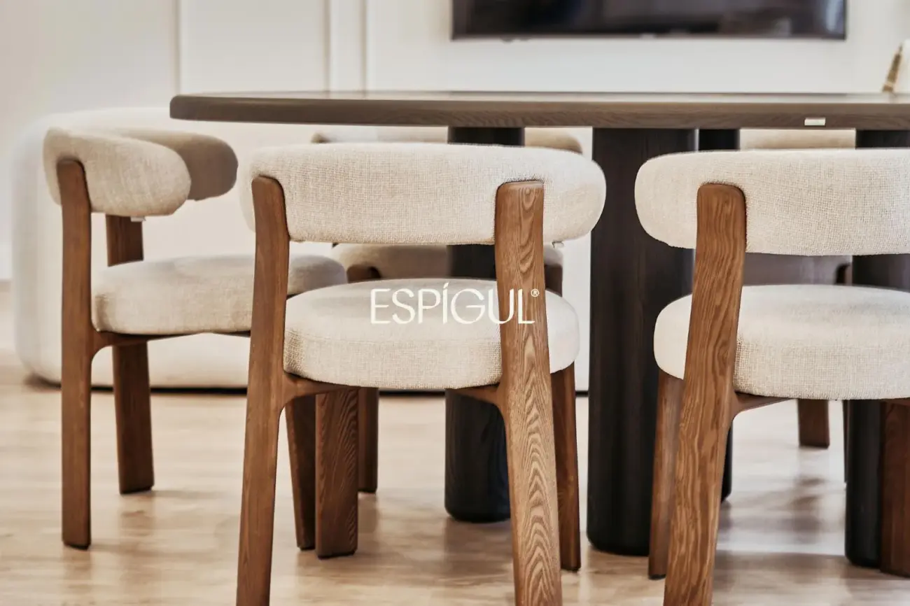 Отремонтированная внешняя квартира с террасой на продажу в Гойе, район Саламанка