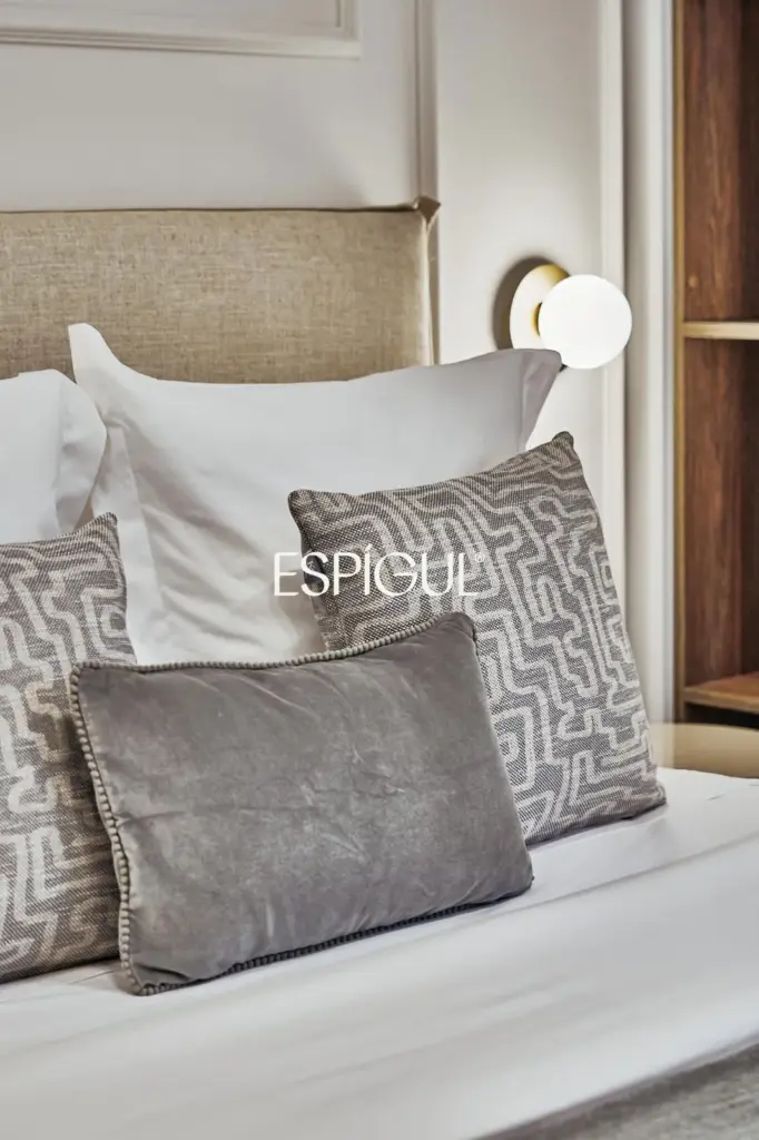 Отремонтированная внешняя квартира с террасой на продажу в Гойе, район Саламанка