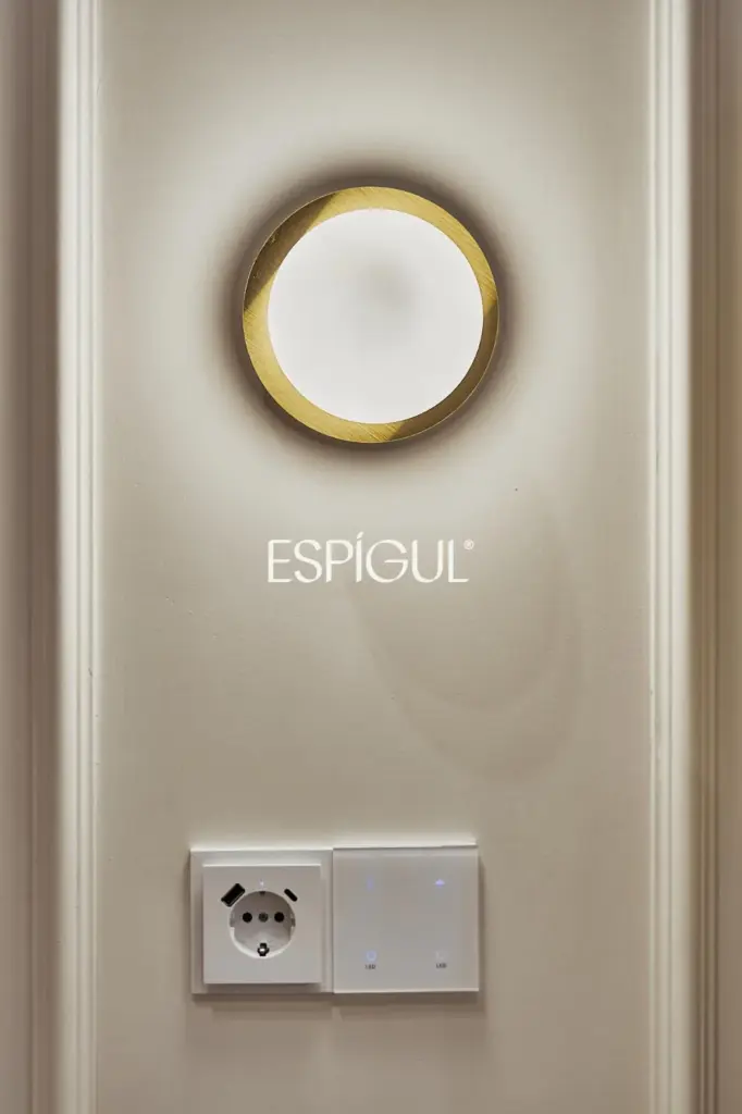 Отремонтированная внешняя квартира с террасой на продажу в Гойе, район Саламанка