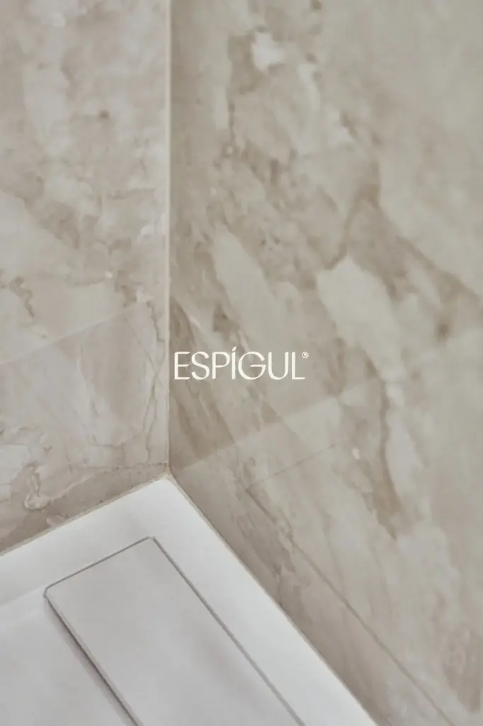 Отремонтированная внешняя квартира с террасой на продажу в Гойе, район Саламанка