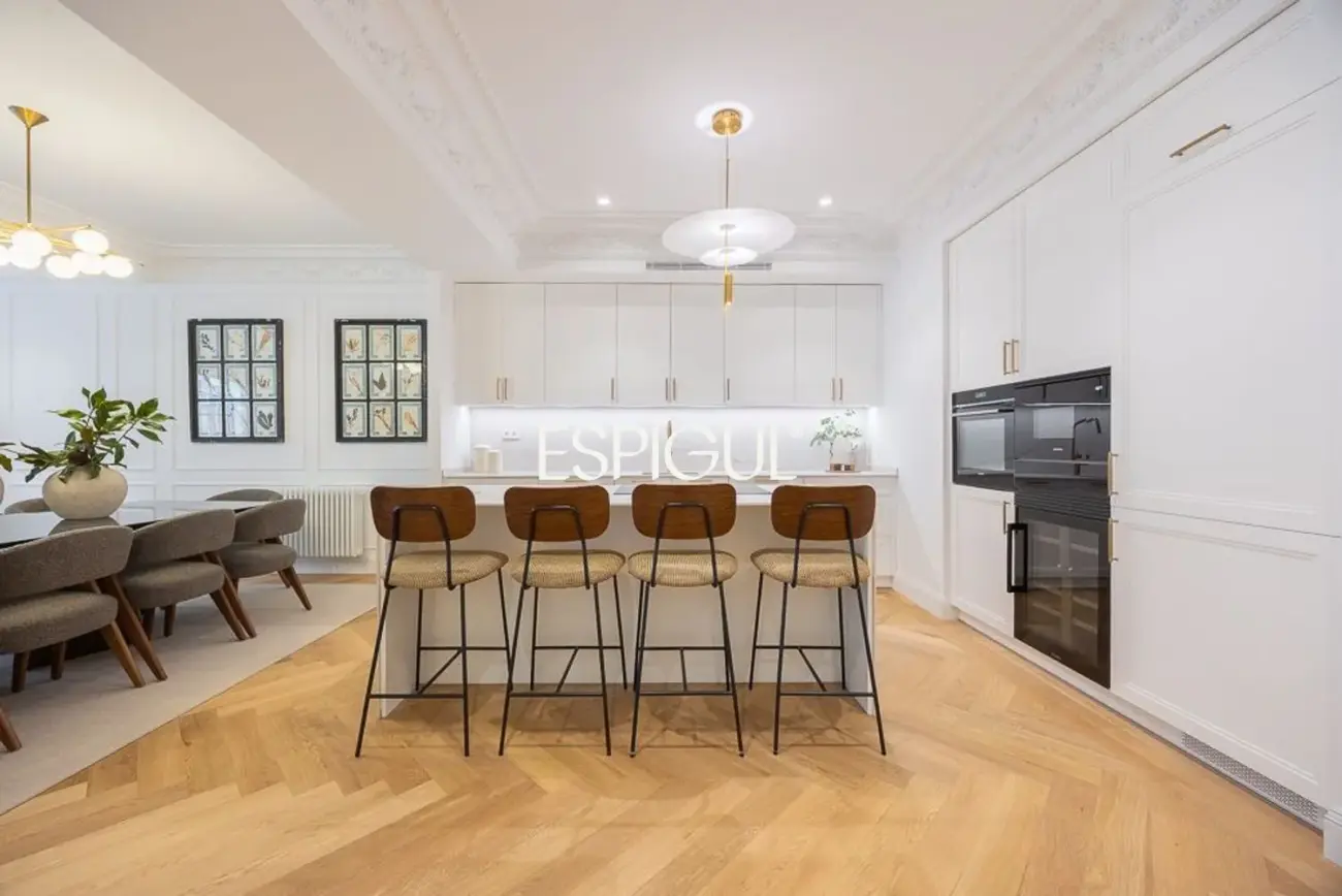 Piso en venta exterior reformado en Castellana, Barrio de Salamanca