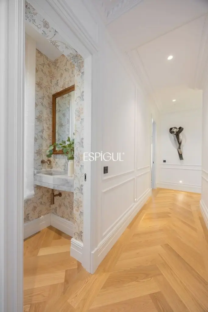 Piso en venta exterior reformado en Recoletos