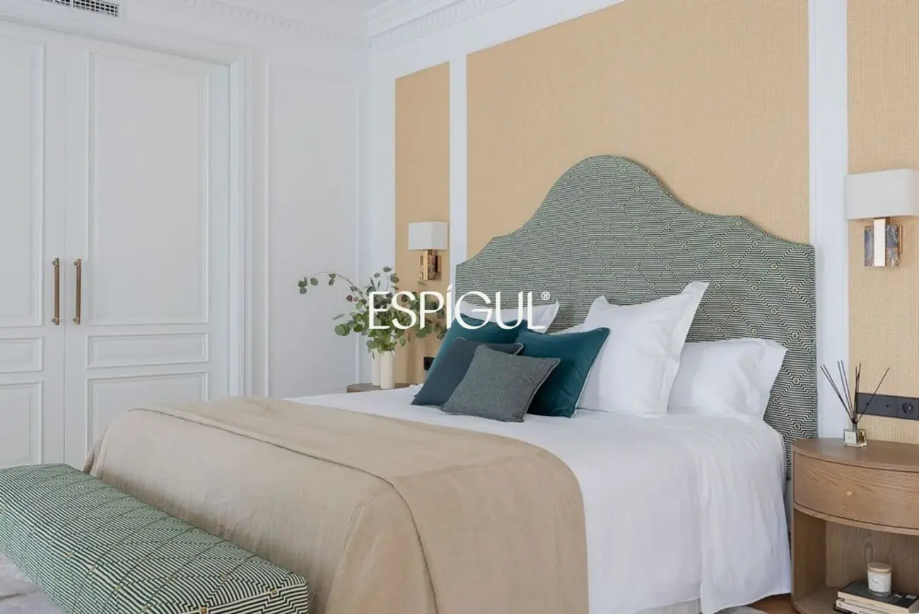 Piso en venta exterior reformado en Recoletos