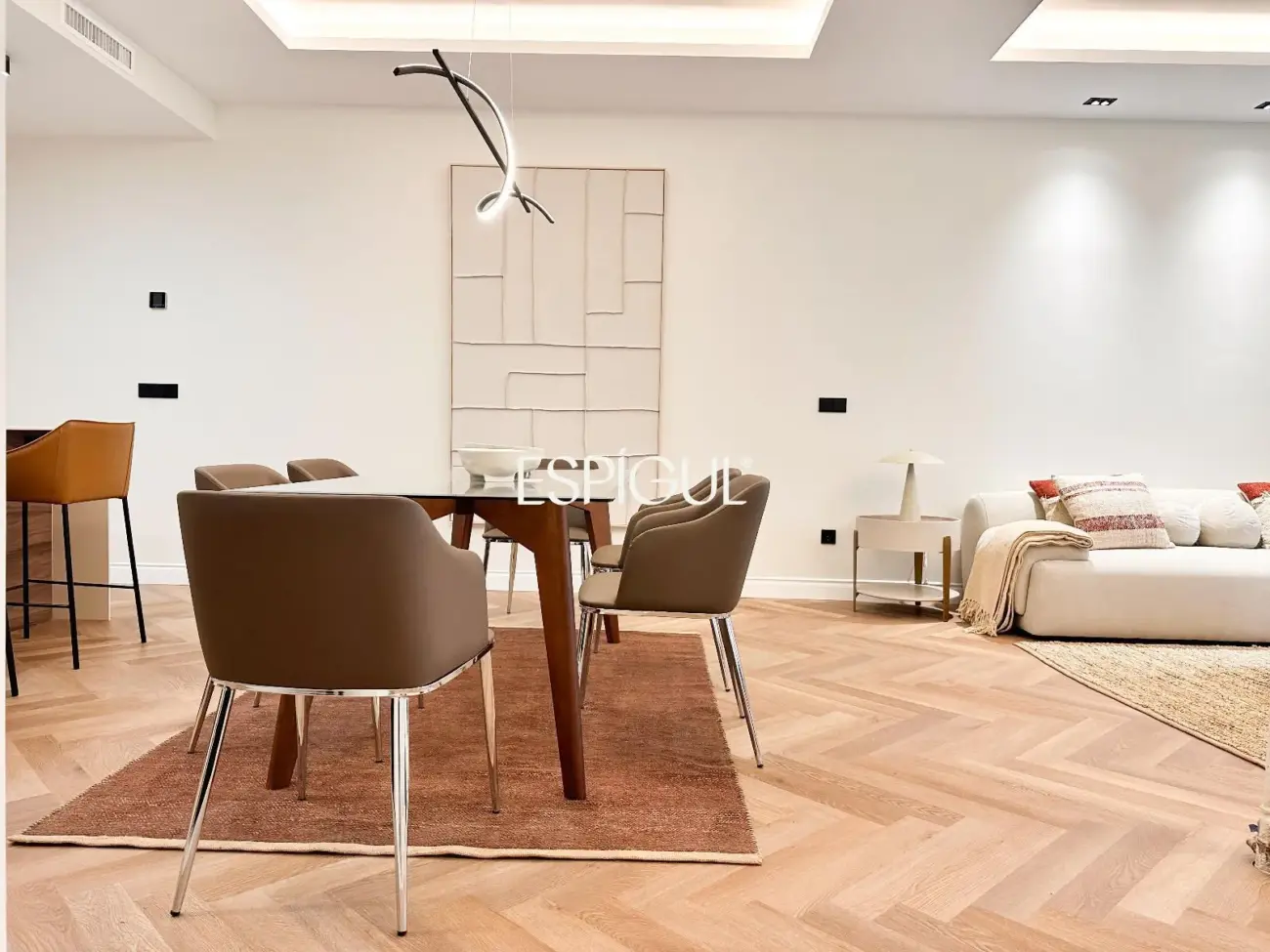 Piso en venta exterior, reformado y amueblado en Goya