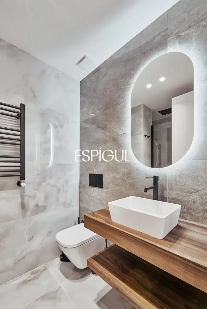 Отремонтированная квартира на продажу с террасой в Ибице. Ретиро