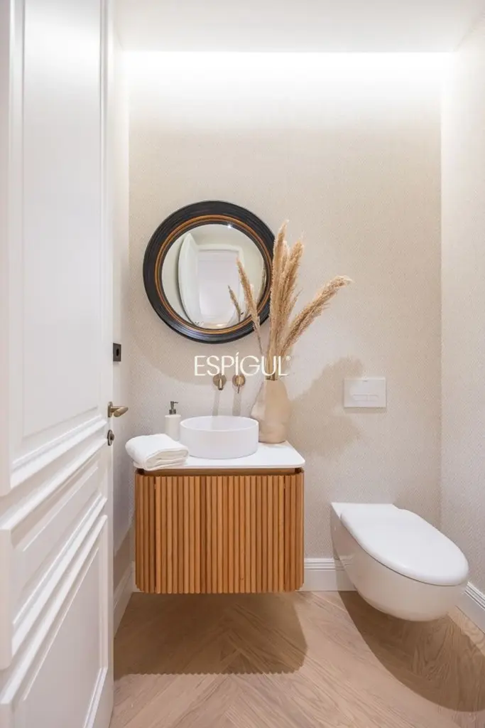 Piso en venta reformado con terraza en la codiciada Calle Núñez de Balboa, Madrid