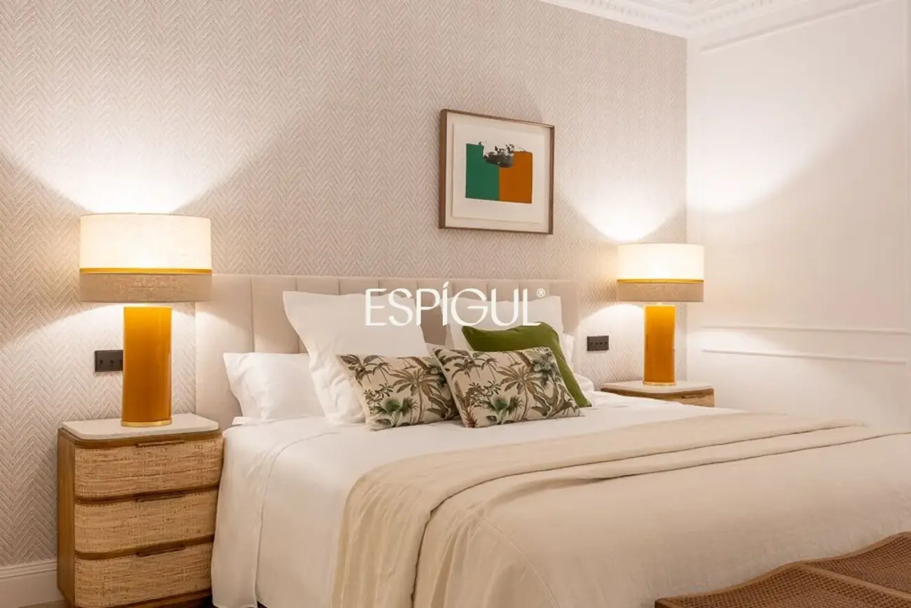 Piso en venta reformado con terraza en la codiciada Calle Núñez de Balboa, Madrid