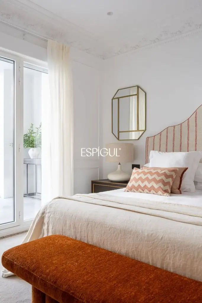 Piso en venta reformado con terraza en la codiciada Calle Núñez de Balboa, Madrid