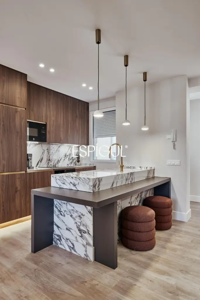 Отремонтированная квартира с кладовой на продажу в районе Саламанка