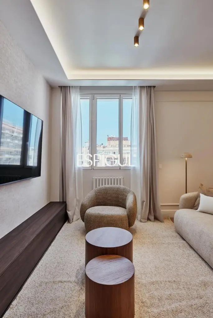 Отремонтированная квартира с кладовой на продажу в районе Саламанка