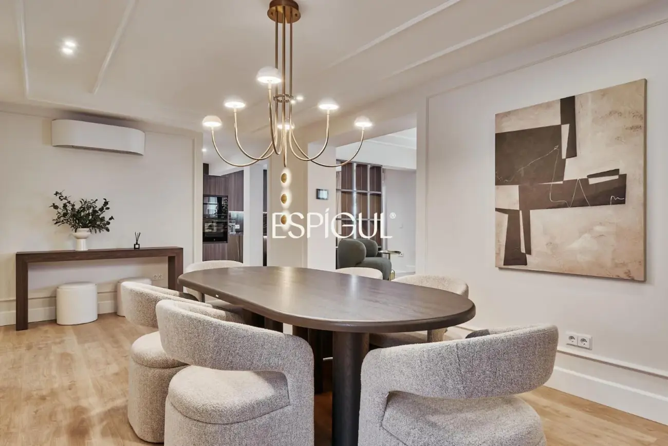 Отремонтированная квартира на продажу в районе Гойя, квартал Саламанка